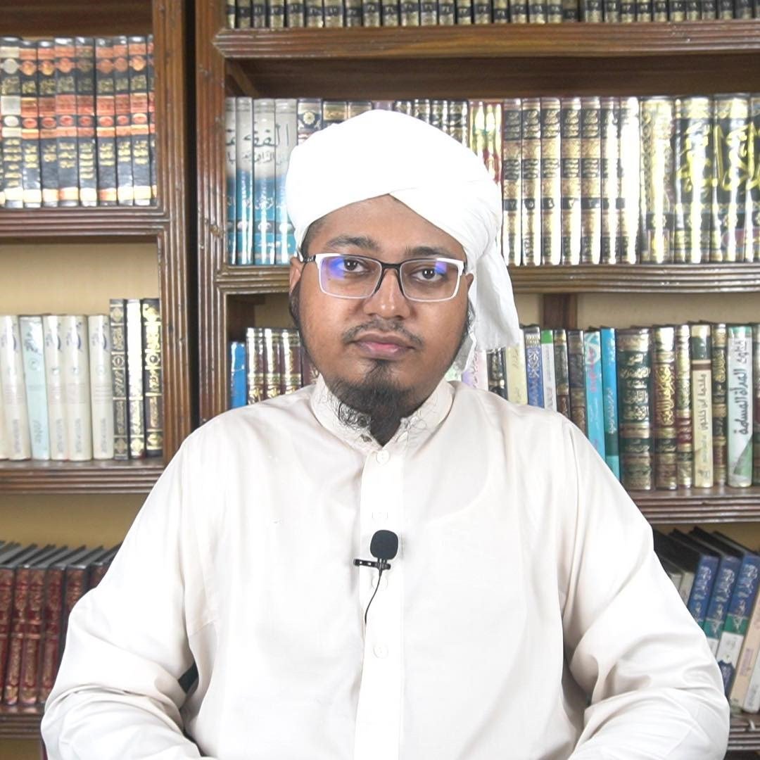 Elias Khan
